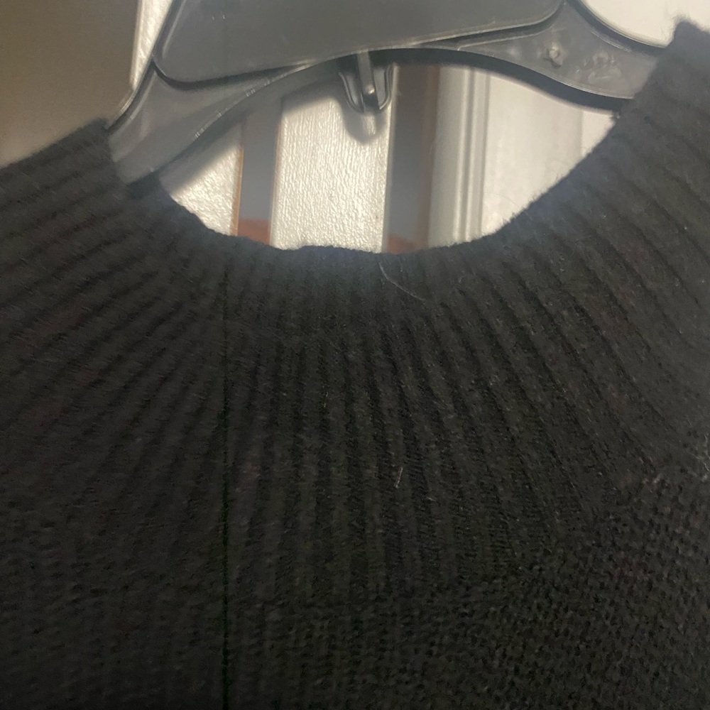 Sweater - Picture 3 of 5